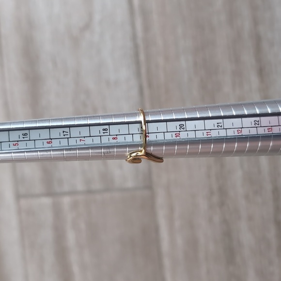 NWT sterling silver heart ring - Picture 10 of 12